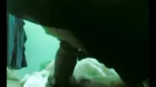 Sassy سنہری ، سرخ بالوں والی نوجوان licks بڑے پیمانے پر کینڈی لنڈ اور اس کی سواری کا سامنا کرنے سکس خارجی عاشقانه کے لئے