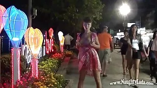 تمام قدرتی سایتهای سکسی خارجی پتلی brunette girlie بہت بڑا ڈک لیتا ہے میں اس گنجی بھوکا بلی