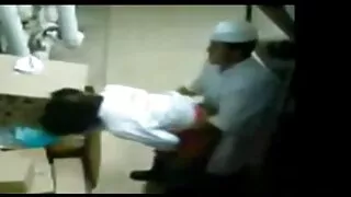 شہوانی ، شہوت انگیز لیٹنا ماں سکس خارجی از کون کے سر دیتا ہے اور ہو جاتا ہے اس کے چہرے پر jizzed نجی ویڈیو